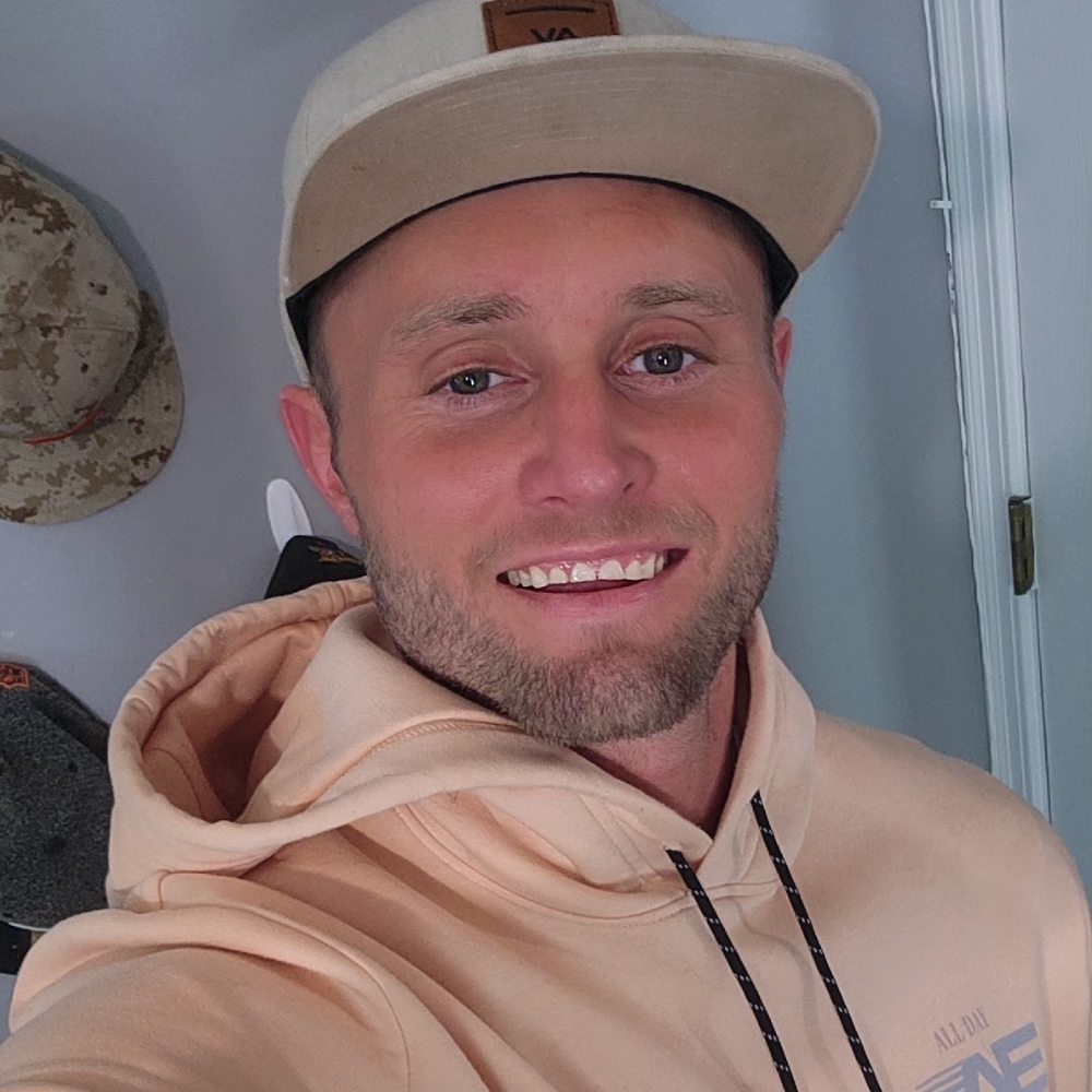 Meet your Posher, Zach